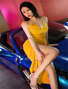 《美女脱精光扒隐私免费看》